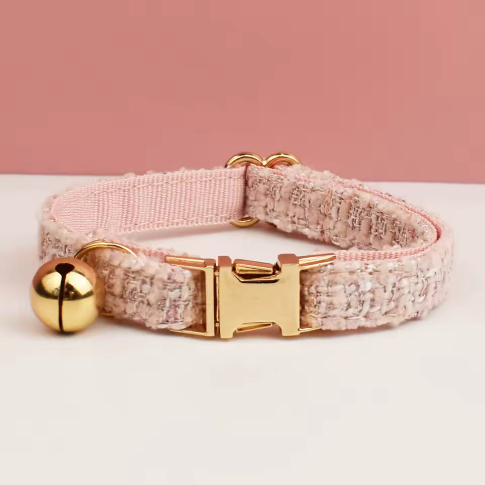 Collier pour animaux de compagnie – nouveau modèle gravé avec clochette